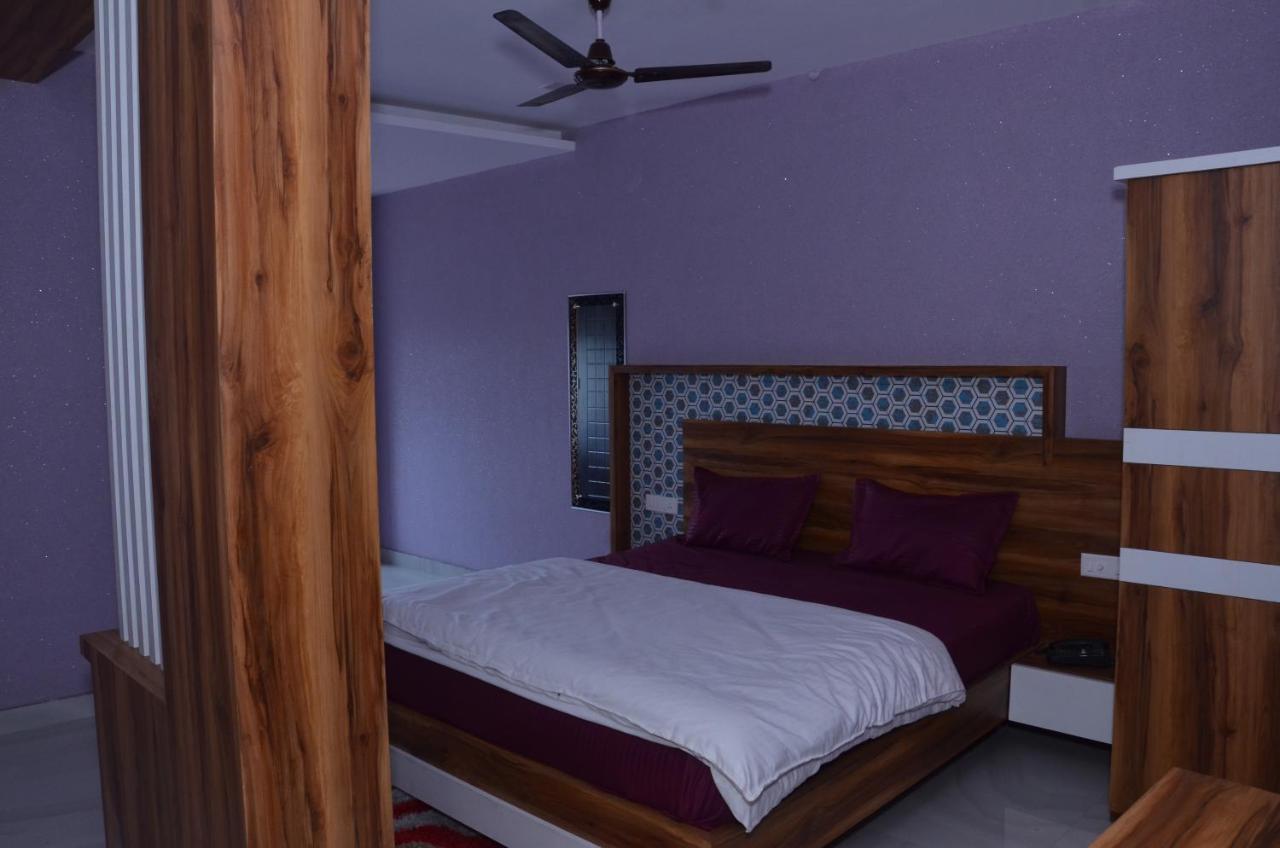 Hotel Blue Bell Raiwala Dış mekan fotoğraf